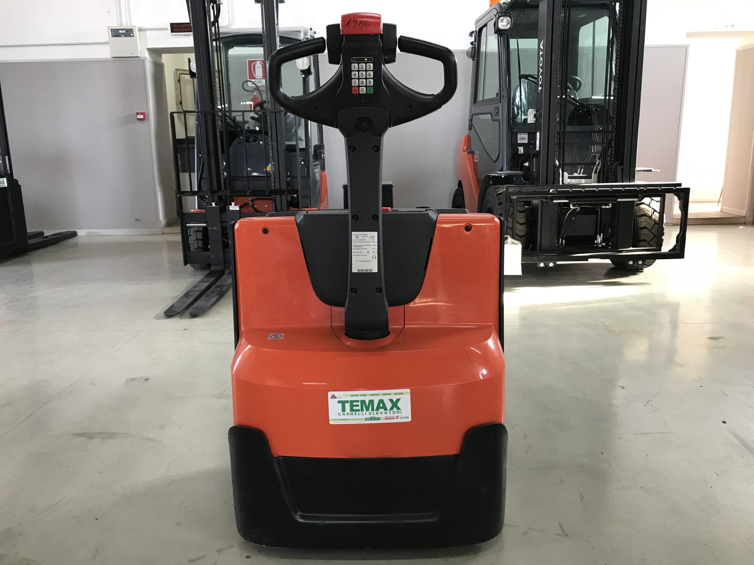 ELEVATORE A TIMONE USATO BT SWE 080