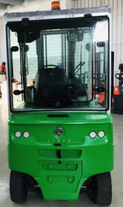 CESAB B630 - Carrello elevatore elettrico USATO 30 quintali - semicabinato