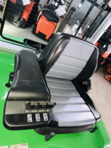 CESAB B630 - Sedile in ottime condizioni e bracciolo regolabile con comandi fingertips 3 vie