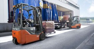 CARRELLO ELEVATORE ELETTRICO TOYOTA TRAIGO 48 VOLT 18 QUINTALI NUOVO