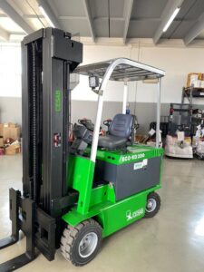 Carrello elevatore elettrico usato CESAB ECO KD210 -