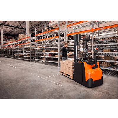 ELEVATORE A TIMONE TOYOTA BT SWE 145