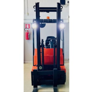 CARRELLO ELEVATORE ELETTRICO USATO Traigo24 - montante Duplex GAL ad alzata libera con 2 pistoni interni e laterali per migliore visibilità - Fari da lavoro anteriori a led