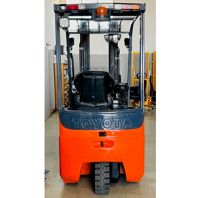 TRAIGO 24 – CARRELLO ELEVATORE ELETTRICO TOYOTA