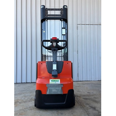 ELEVATORE A TIMONE TOYOTA BT SWE 120